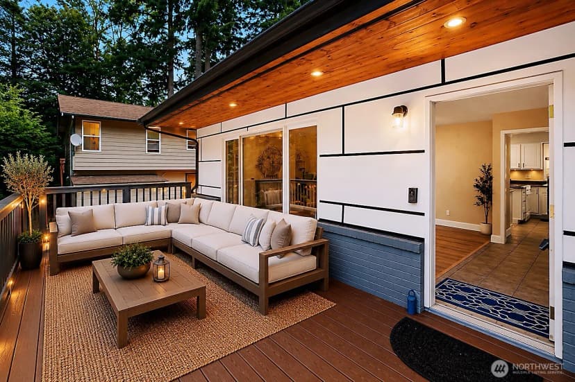 Property photo for 37110 5th Ave Sw, Federal Way