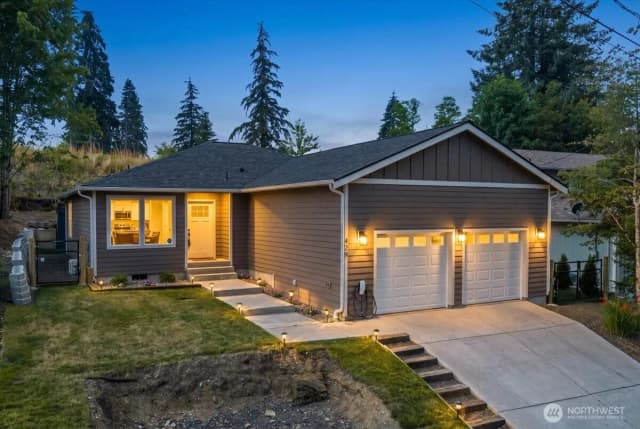 Property photo for 429 Chestnut Street, Shelton