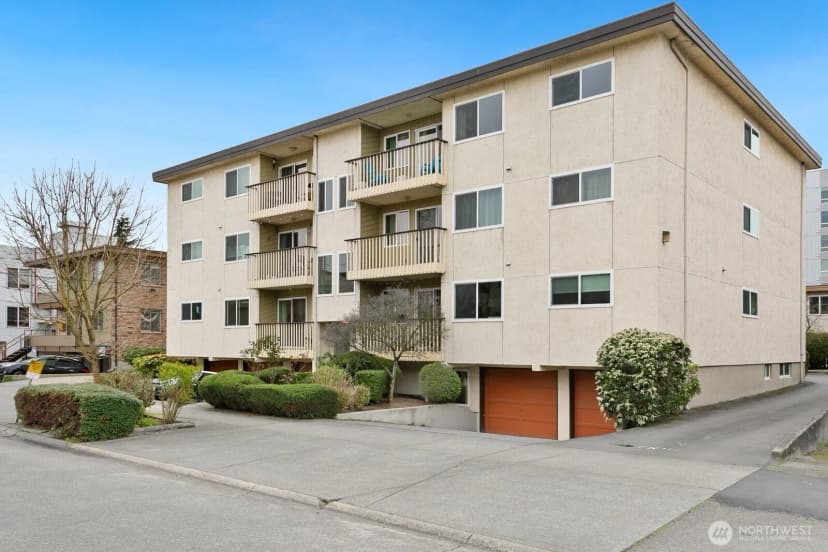 Property photo for 2031 Nw 59th Street #101, Seattle
