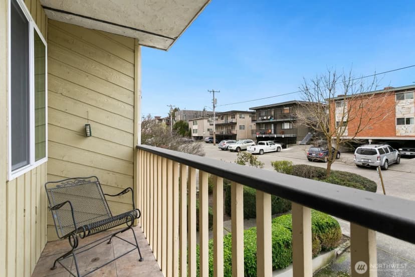 Property photo for 2031 Nw 59th Street #101, Seattle photo 21