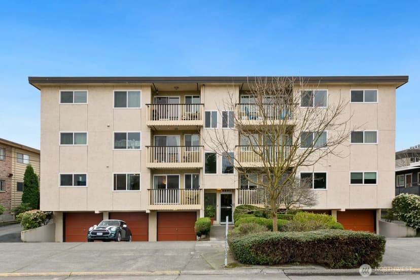 Property photo for 2031 Nw 59th Street #101, Seattle photo 2