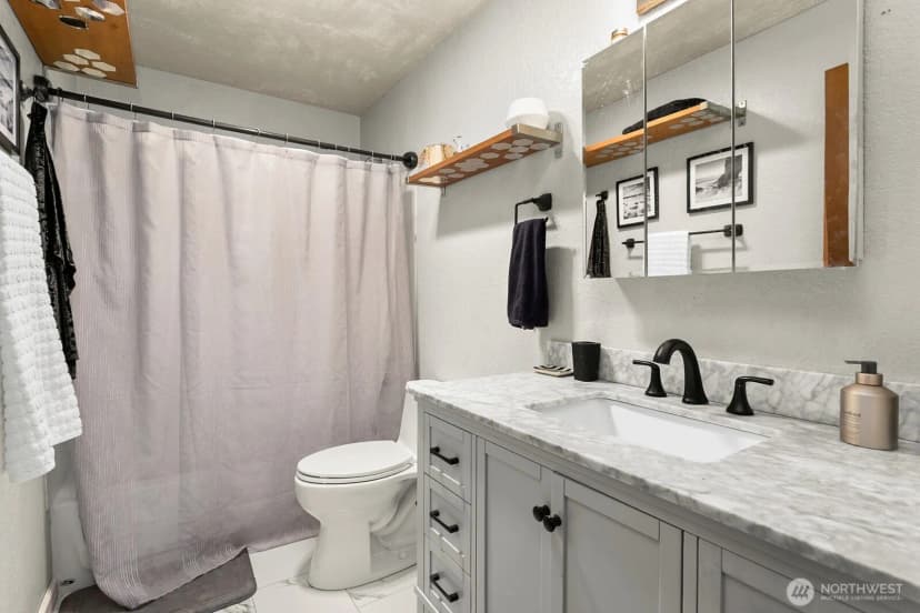 Property photo for 2031 Nw 59th Street #101, Seattle photo 19
