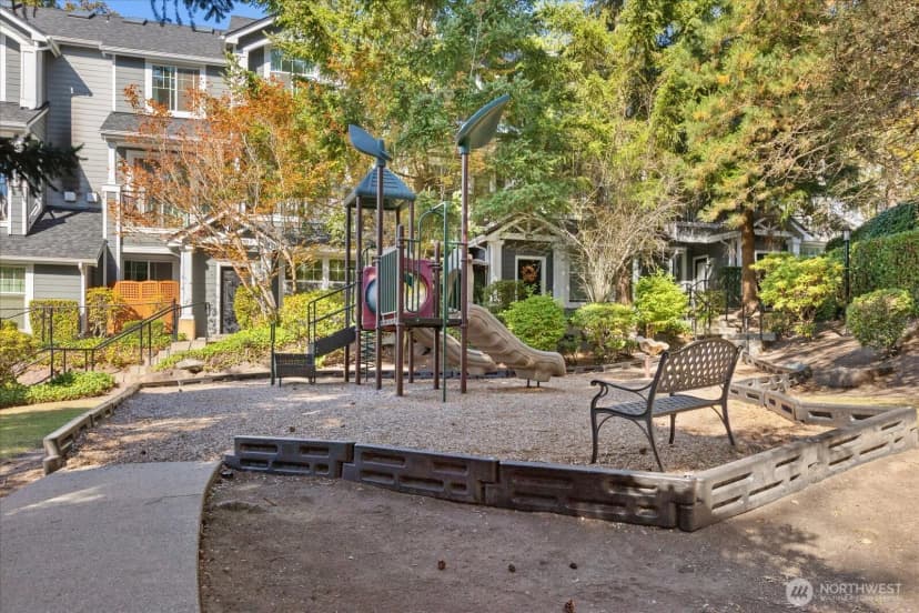 Property photo for 16125 Juanita Woodinville Way Ne #403, Bothell photo 26