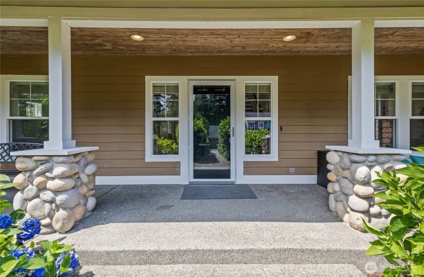 Property photo for 6304 109th Street Nw, Gig Harbor photo 4