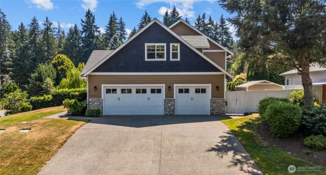 Property photo for 6304 109th Street Nw, Gig Harbor photo 3
