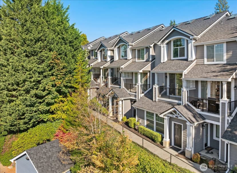 Property photo for 16125 Juanita Woodinville Way Ne #403, Bothell photo 28