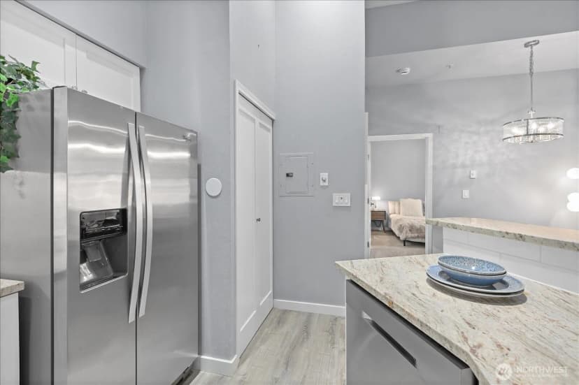 Property photo for 16125 Juanita Woodinville Way Ne #403, Bothell photo 10