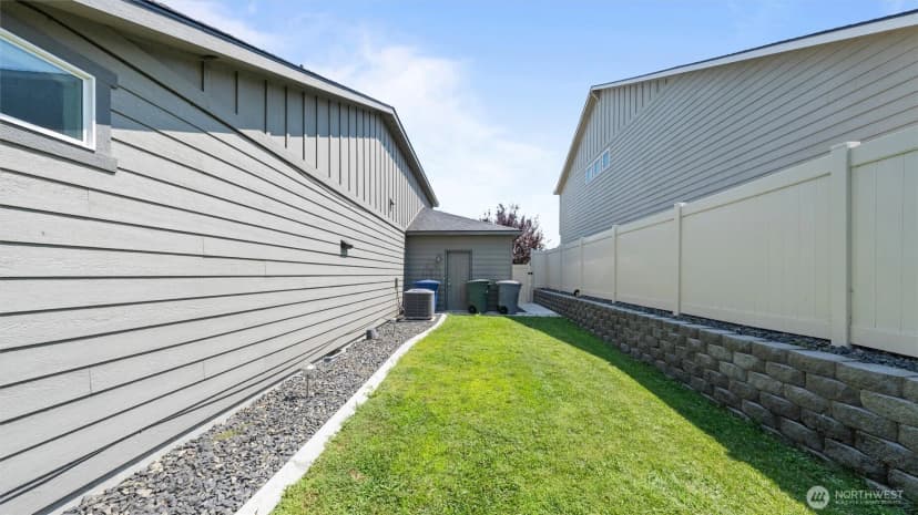 Property photo for 380 Wishkah Drive, Richland photo 35