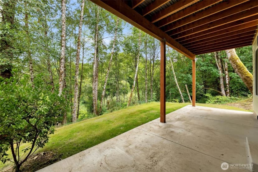 Property photo for 122 Surfview Drive, Kelso photo 38