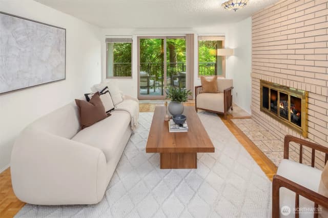 Property photo for 3400 25th Avenue W #201, Seattle photo 2