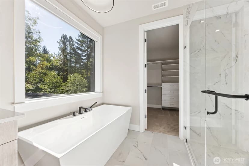 Property photo for 14460 133rd Place Ne #4, Woodinville photo 16