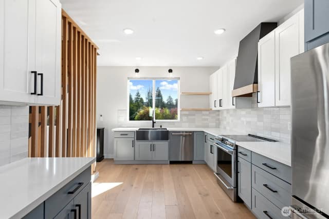 Property photo for 8451 18th Avenue Sw, Seattle photo 5