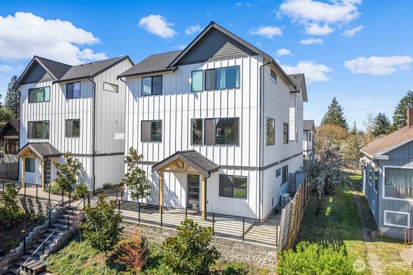 Property photo for 8451 18th Avenue Sw, Seattle photo 30