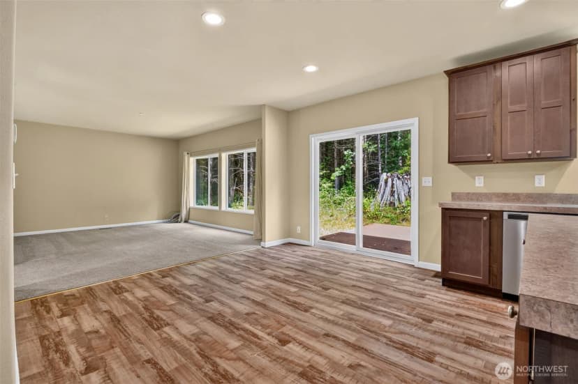 Property photo for 27129 Lake Riley, Arlington photo 16