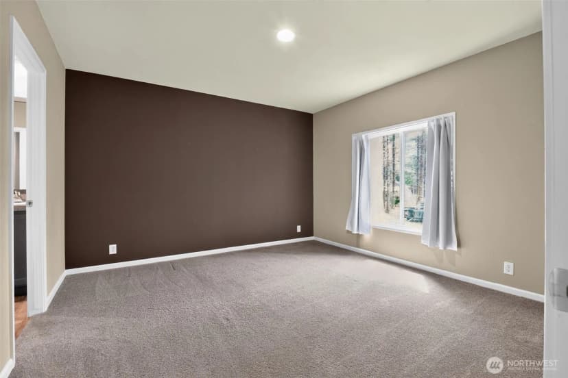 Property photo for 27129 Lake Riley, Arlington photo 18