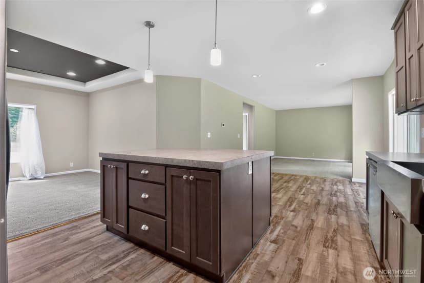 Property photo for 27129 Lake Riley, Arlington photo 15