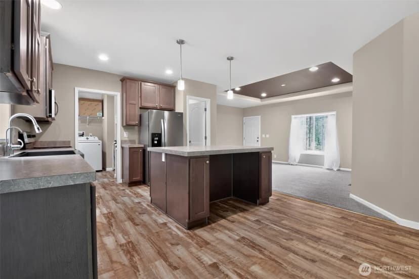 Property photo for 27129 Lake Riley, Arlington photo 13