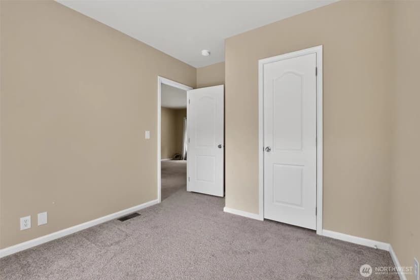 Property photo for 27129 Lake Riley, Arlington photo 24