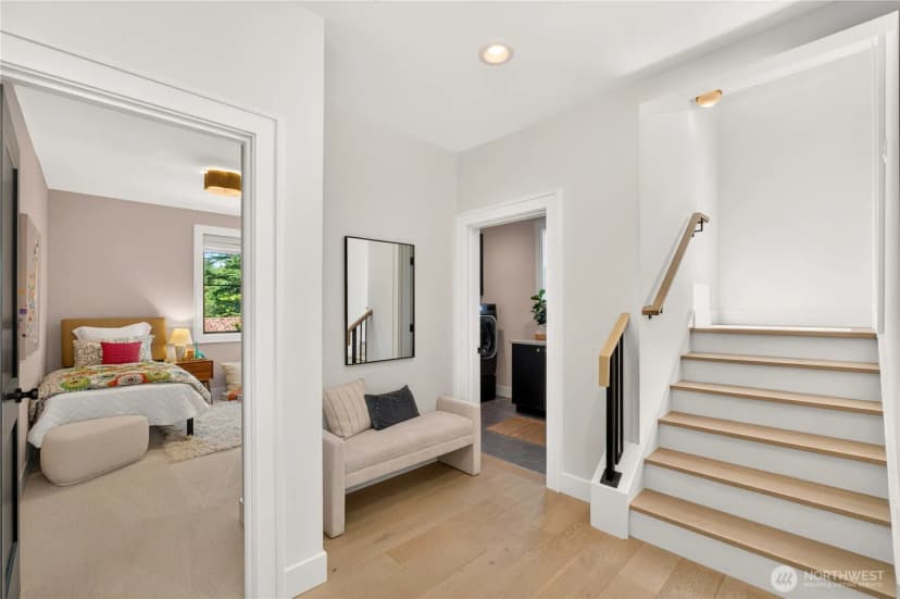 Property photo for 4021 & 4023 W Raye Street, Seattle photo 23