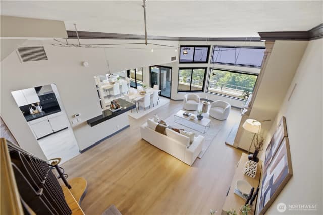 Property photo for 2021 1st Avenue #b6, Seattle photo 3