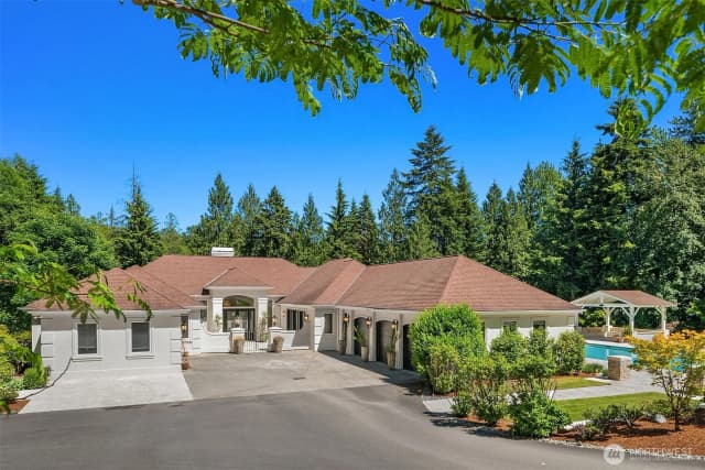 Property photo for 24315 149th Avenue Se, Woodinville photo 4