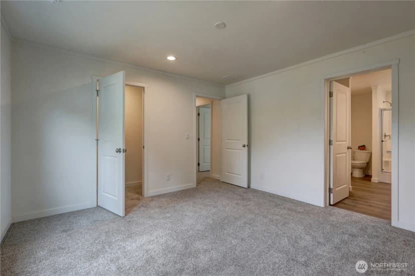 Property photo for 70 E Panorama Drive, Shelton photo 9