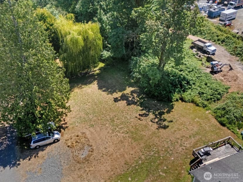Property photo for 15727 State Route 9 Se, Snohomish photo 11