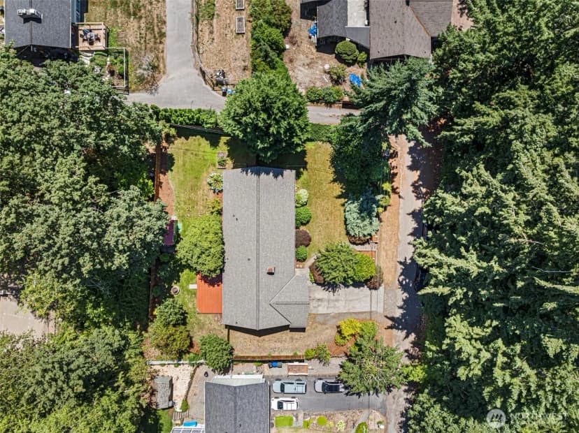 Property photo for 19064 10th Avenue Ne, Poulsbo photo 3
