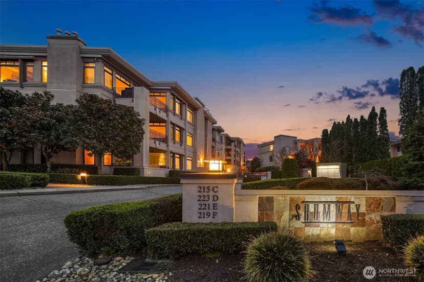 Property photo for 530 Lake Street S #h202, Kirkland photo 40