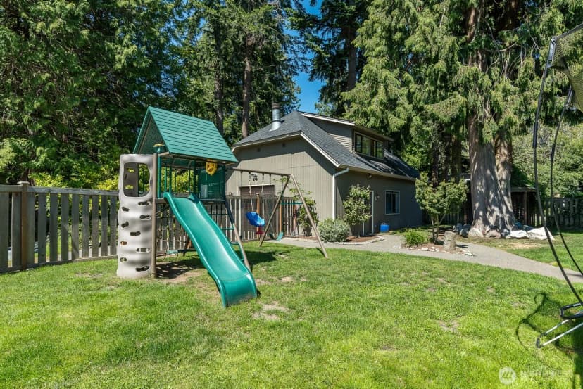 Property photo for 6818 Gibralter Place, Anacortes photo 32
