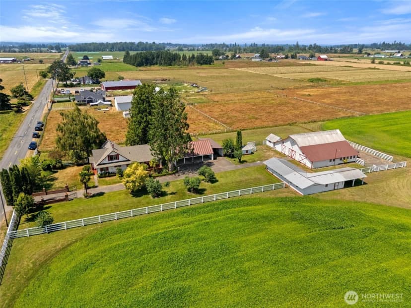 Property photo for 21304 Se 448th Street, Enumclaw photo 2