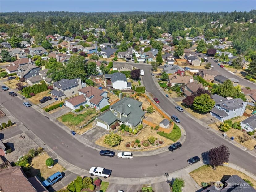 Property photo for 32708 19th Place Sw, Federal Way photo 30