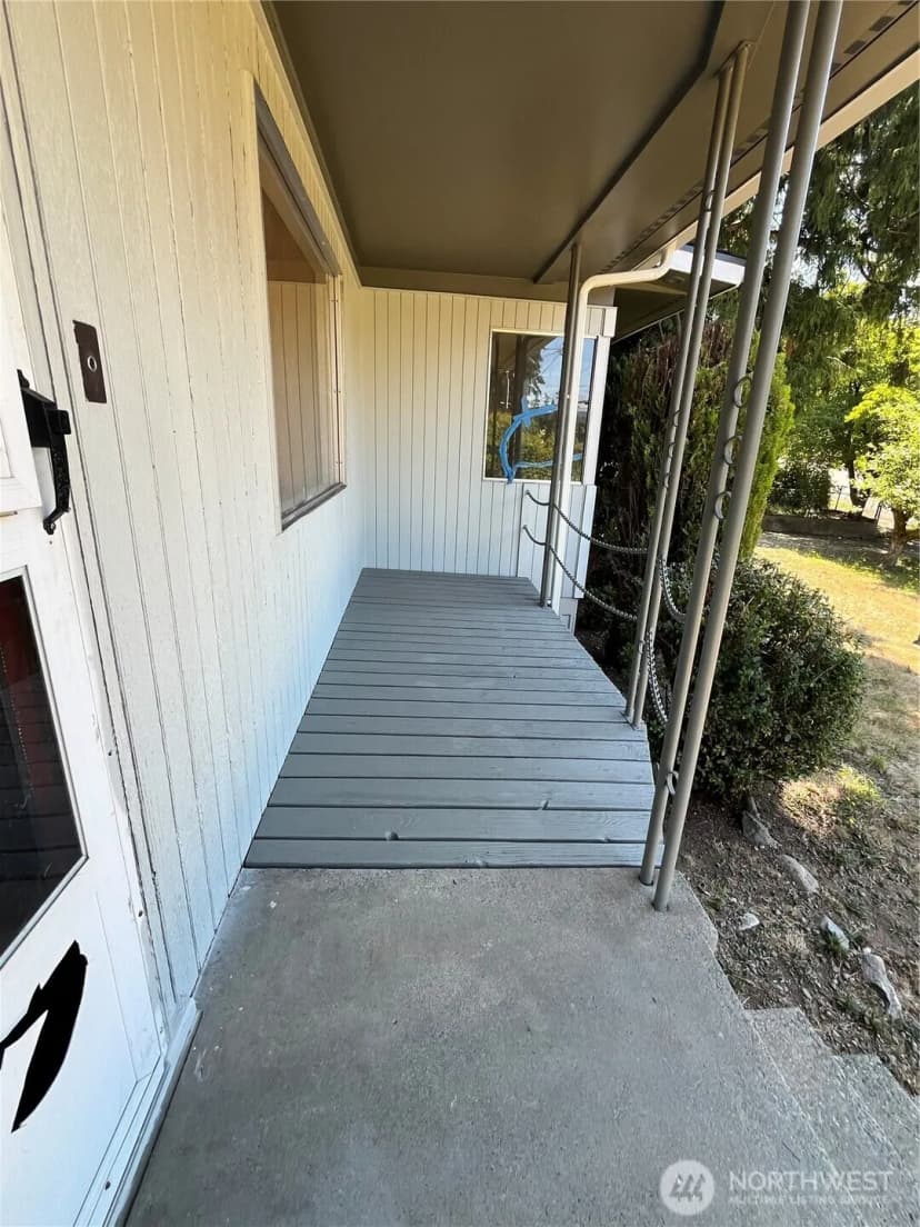 Property photo for 3818 Sundown Drive, Bremerton photo 9