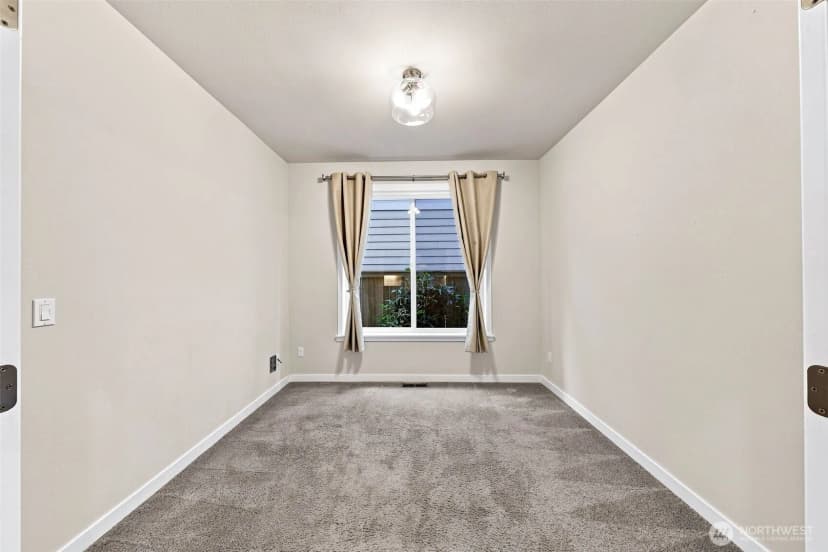 Property photo for 4327 Dudley Drive Ne, Lacey photo 12