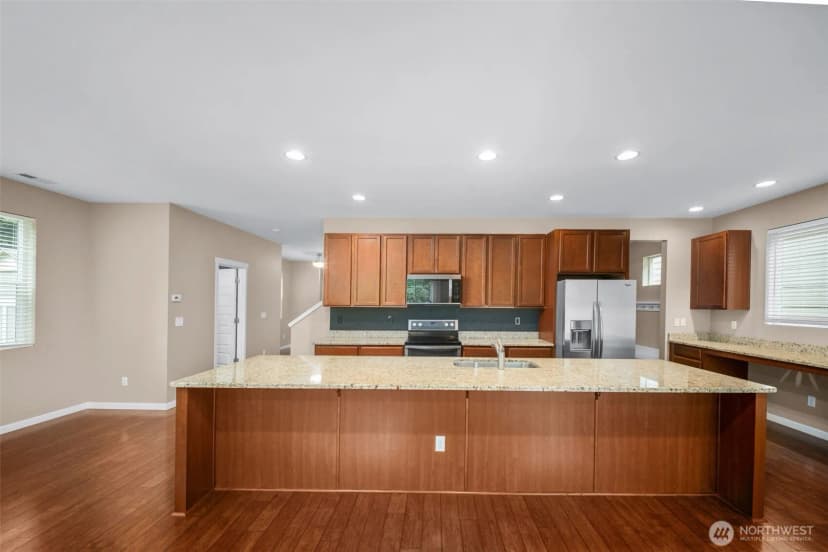Property photo for 3952 Campus Willows Loop Ne, Lacey photo 6