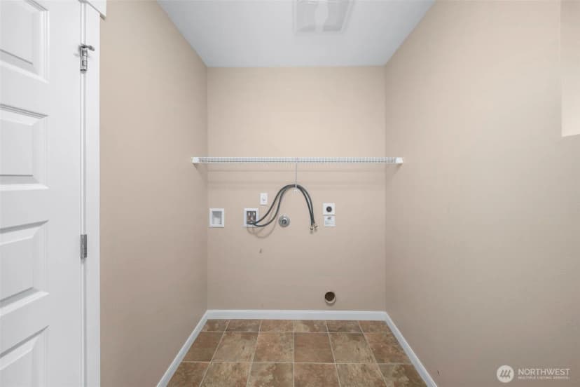 Property photo for 3952 Campus Willows Loop Ne, Lacey photo 31