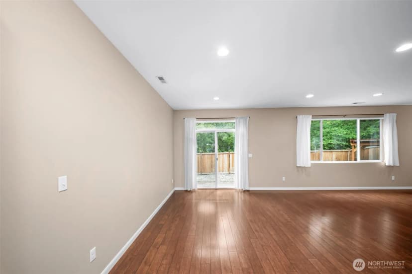 Property photo for 3952 Campus Willows Loop Ne, Lacey photo 8