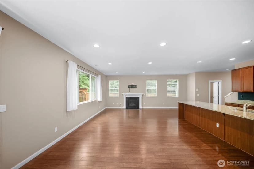 Property photo for 3952 Campus Willows Loop Ne, Lacey photo 10