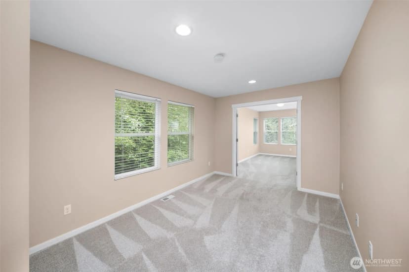 Property photo for 3952 Campus Willows Loop Ne, Lacey photo 16