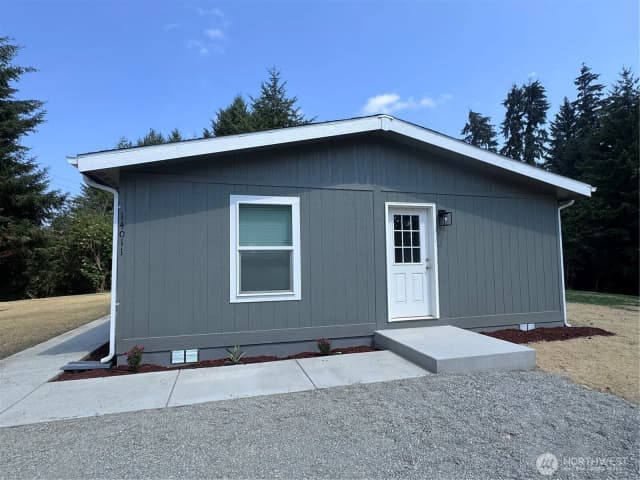 Property photo for 14011 123 Avenue Se, Yelm photo 3
