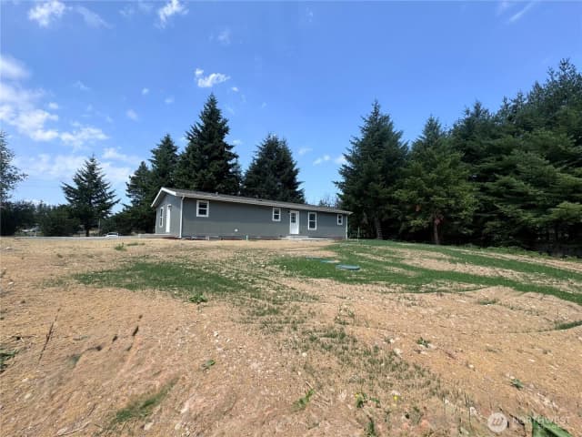 Property photo for 14011 123 Avenue Se, Yelm photo 4