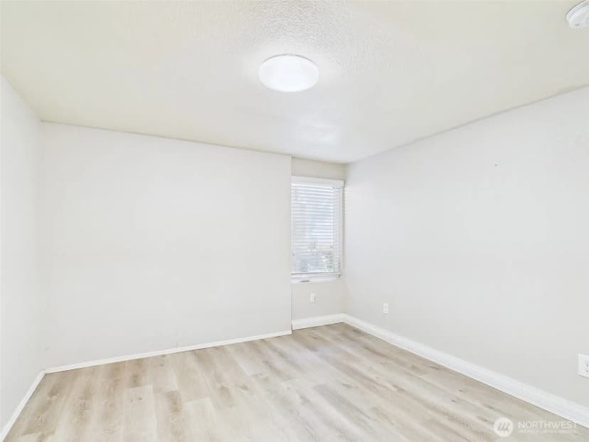 Property photo for 2906 16th Street, Everett photo 19