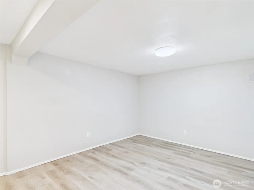 Property photo for 2906 16th Street, Everett photo 22
