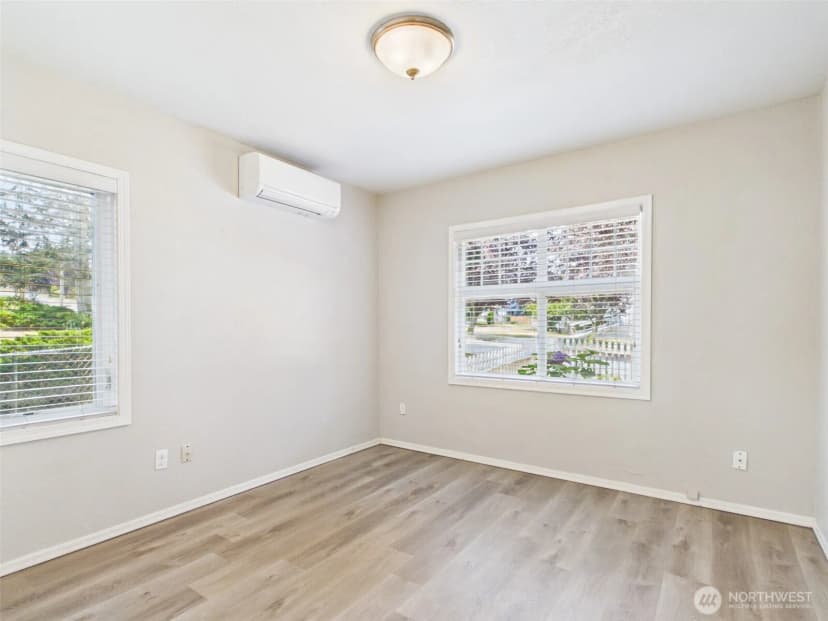 Property photo for 2906 16th Street, Everett photo 16