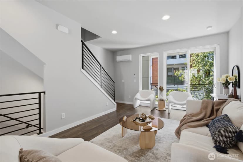 Property photo for 8605 21st Place Ne #q80, Seattle photo 4