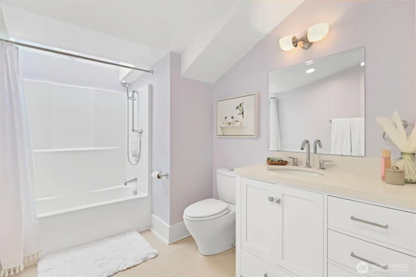 Property photo for 1852 E Shelby Street, Seattle photo 19