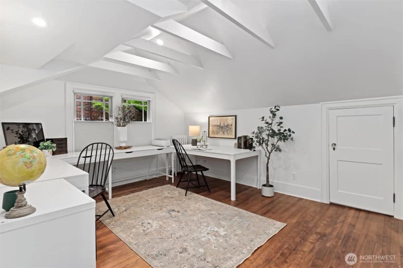 Property photo for 1852 E Shelby Street, Seattle photo 18
