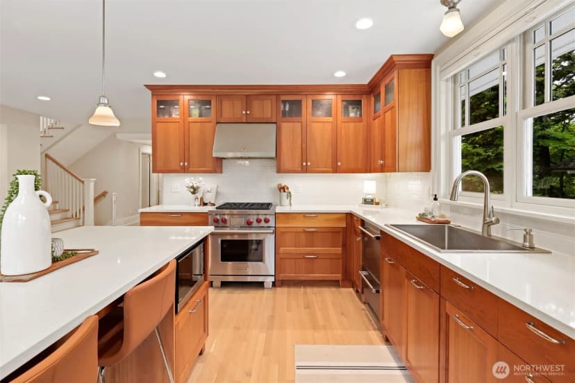 Property photo for 1852 E Shelby Street, Seattle photo 11