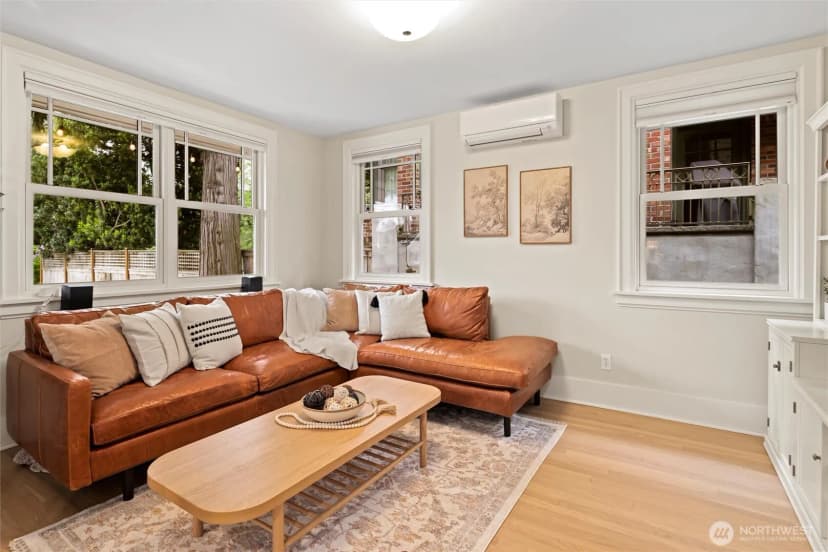 Property photo for 1852 E Shelby Street, Seattle photo 12