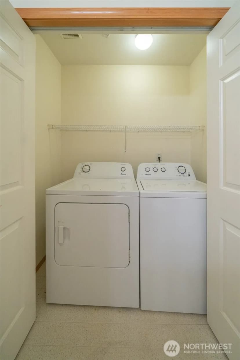 Property photo for 19503 22nd Avenue Se #2, Bothell photo 9